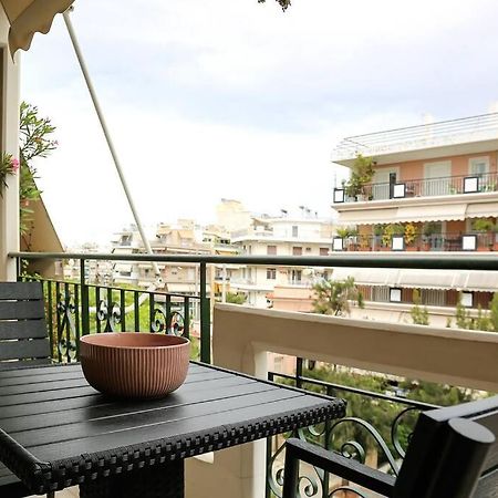 Charming Apartment Near Center Athene Buitenkant foto