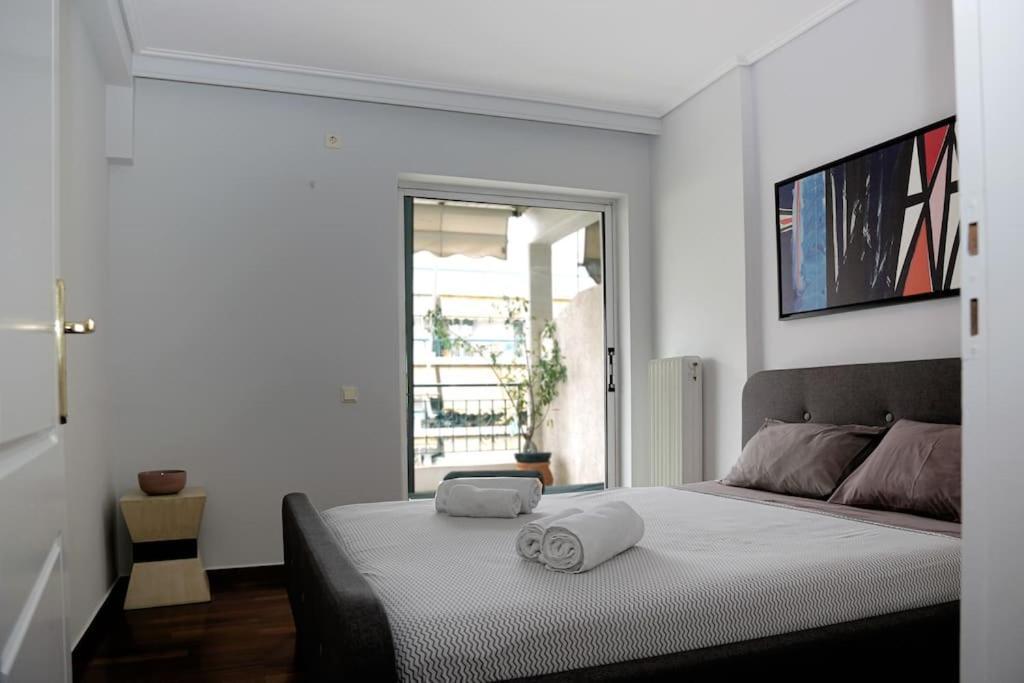 Charming Apartment Near Center Athene Buitenkant foto